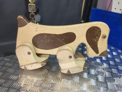 Wooden walking dog pull - wooden,